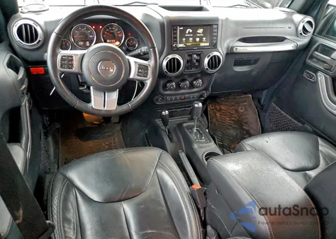 2016 Jeep Wrangler Unlimited Rubicon z USA, uszkodzony, nr VIN 1C4HJWFG8GL322904